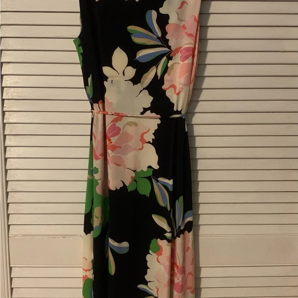 PRICE DROP⬇️⬇️⬇️ Floral Sleeveless Maxi Dress - Navy, Pink, Green - Picture 8 of 9